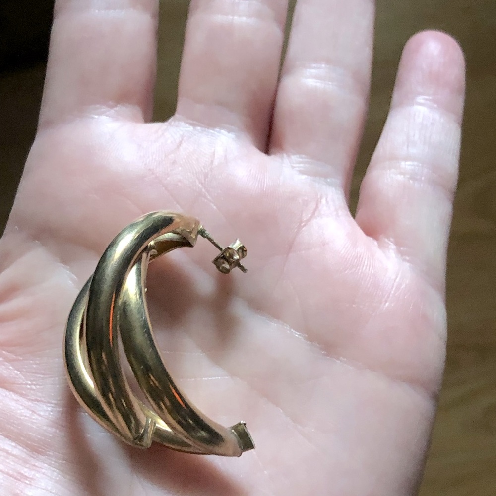 Super Cool Vintage Earrings - Picture 12 of 14